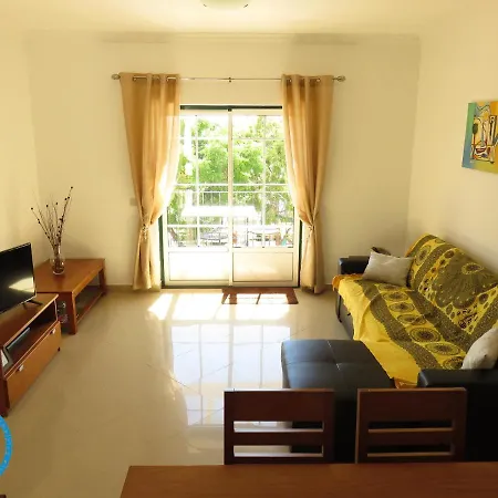 T1 Com Vista Mar Perto Da N.ª Sra. Da Rocha Apartmán *