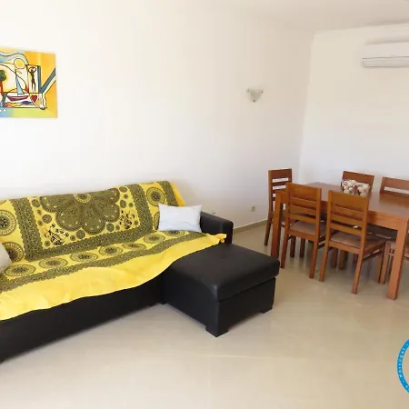 T1 Com Vista Mar Perto Da N.ª Sra. Da Rocha * Porches (Algarve)