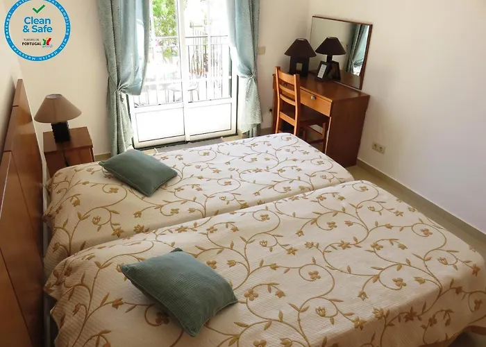 Apartment T1 Com Vista Mar Perto Da N.ª Sra. Da Rocha Porches (Algarve)